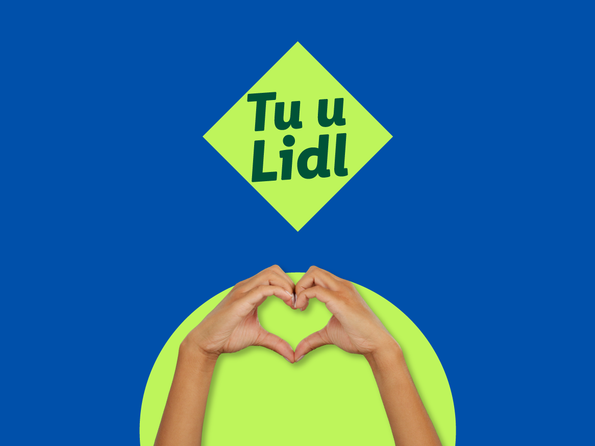 Ръце, оформящи сърце, и текст „Tu u Lidl“ на син фон.