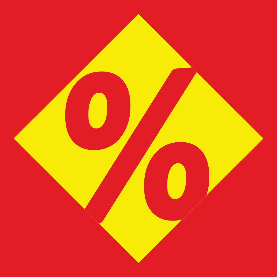 Жълт ромб с червен знак за процент на червен фон, символизиращ отстъпки и промоции.